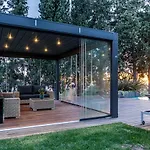 Rahal Etna Luxury Retreat- Private Heated Jacuzzi 98f & Infinity Pool קטאניה