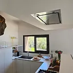 Rahal Etna Luxury Retreat- Private Heated Jacuzzi 98f & Infinity Pool קטאניה
