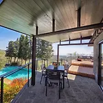Rahal Etna Luxury Retreat- Private Heated Jacuzzi 98f & Infinity Pool קטאניה