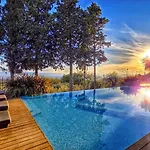 Rahal Etna Luxury Retreat- Private Heated Jacuzzi 98f & Infinity Pool * קטאניה