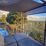 Rahal Etna Luxury Retreat- Private Heated Jacuzzi 98f & Infinity Pool