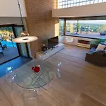 Rahal Etna Luxury Retreat- Private Heated Jacuzzi 98f & Infinity Pool *