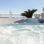 דירה Rahal Etna Luxury Retreat- Private Heated Jacuzzi 98f & Infinity Pool
