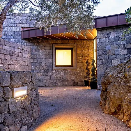 Rahal Etna Luxury Retreat- Private Heated Jacuzzi 98f & Infinity Pool Daire