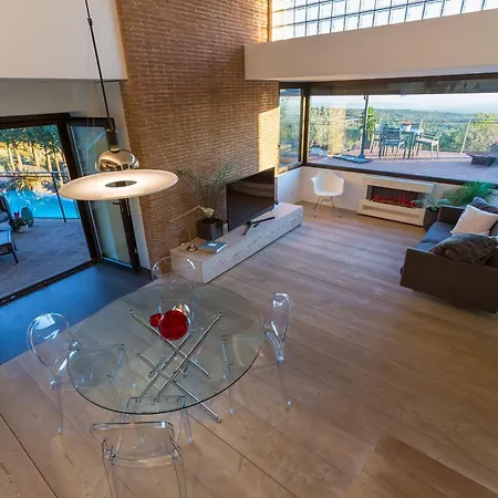 Rahal Etna Luxury Retreat- Private Heated Jacuzzi 98f & Infinity Pool *