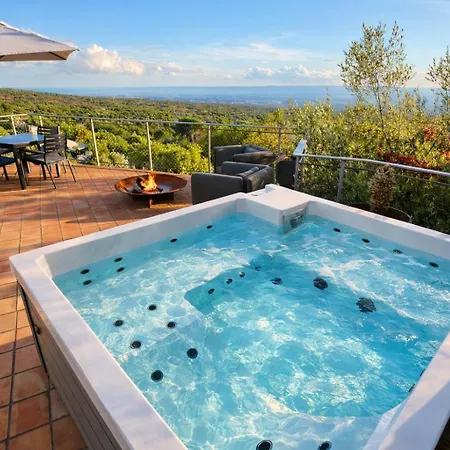 Daire Rahal Etna Luxury Retreat- Private Heated Jacuzzi 98f & Infinity Pool Katanya